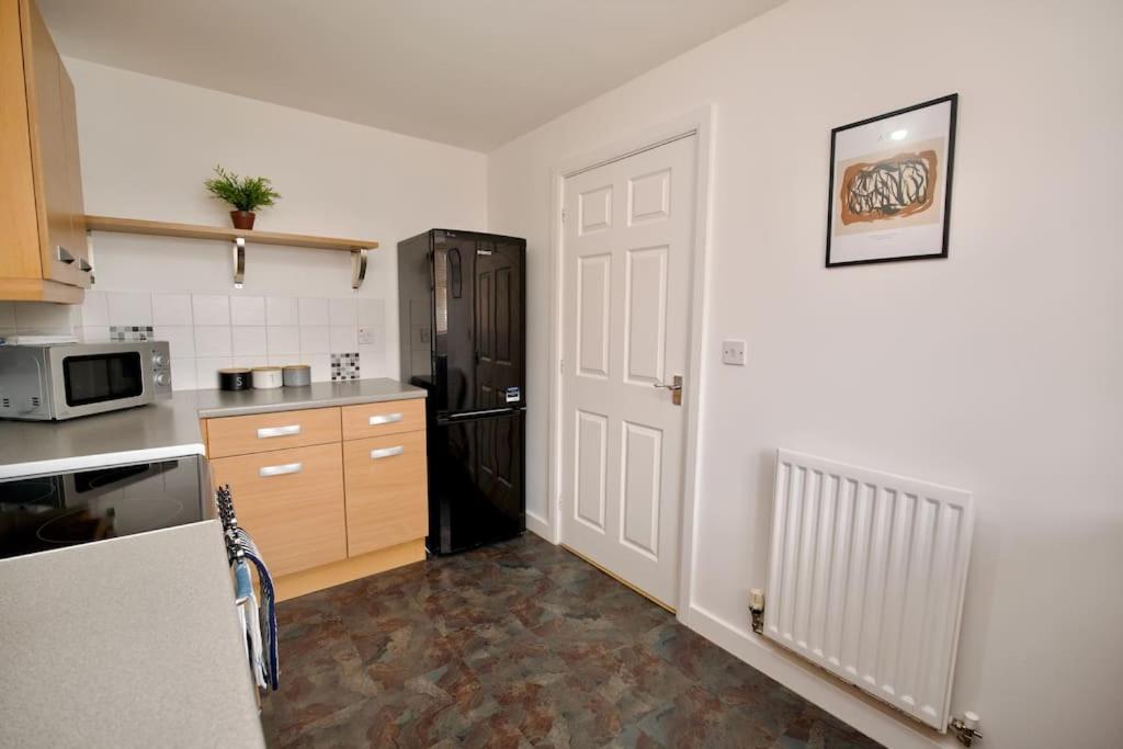 Highley'S Nest - Fully Furnished Gem, Free Private Parking, Sky Tv & Netflix Villa Coventry Kültér fotó