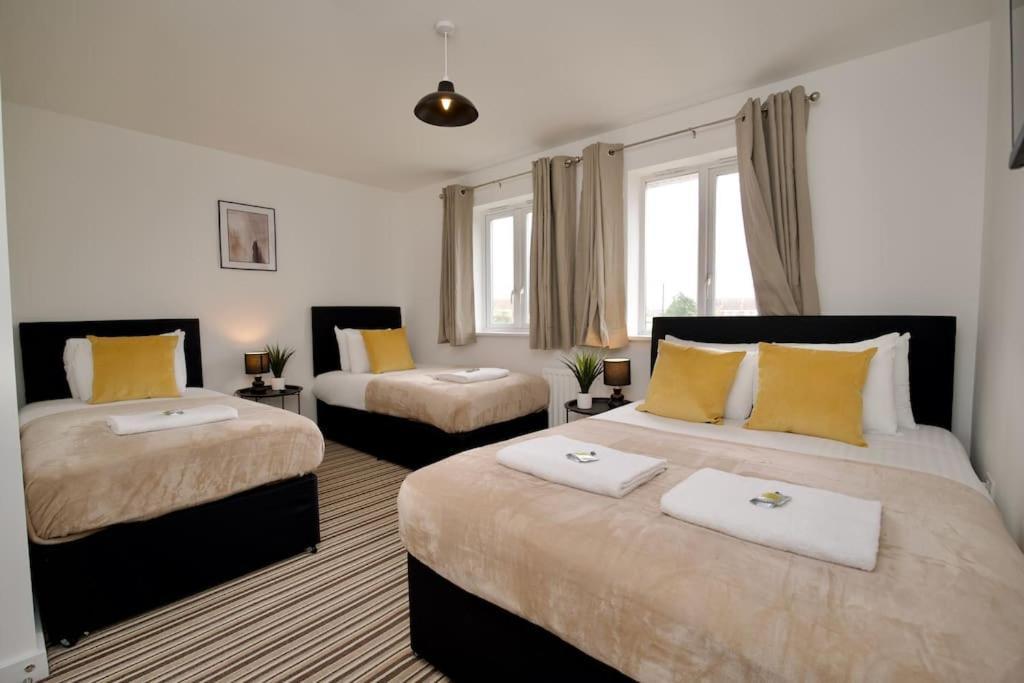 Highley'S Nest - Fully Furnished Gem, Free Private Parking, Sky Tv & Netflix Villa Coventry Kültér fotó