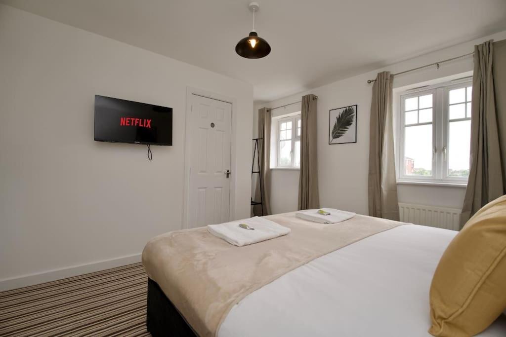 Highley'S Nest - Fully Furnished Gem, Free Private Parking, Sky Tv & Netflix Villa Coventry Kültér fotó