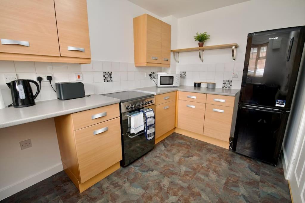 Highley'S Nest - Fully Furnished Gem, Free Private Parking, Sky Tv & Netflix Villa Coventry Kültér fotó